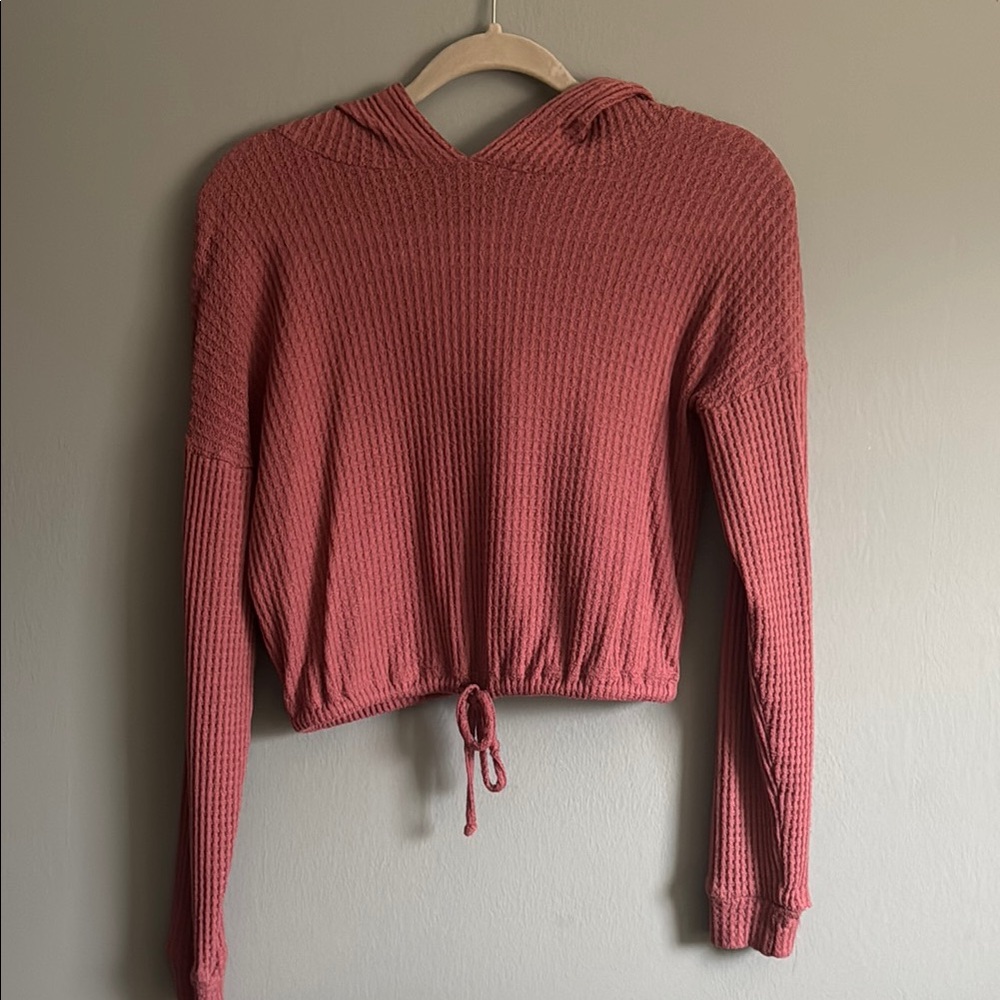 Derek Heart Pink Long Sleeve Cropped Hoodie with Ribbed Texture and Tie Front